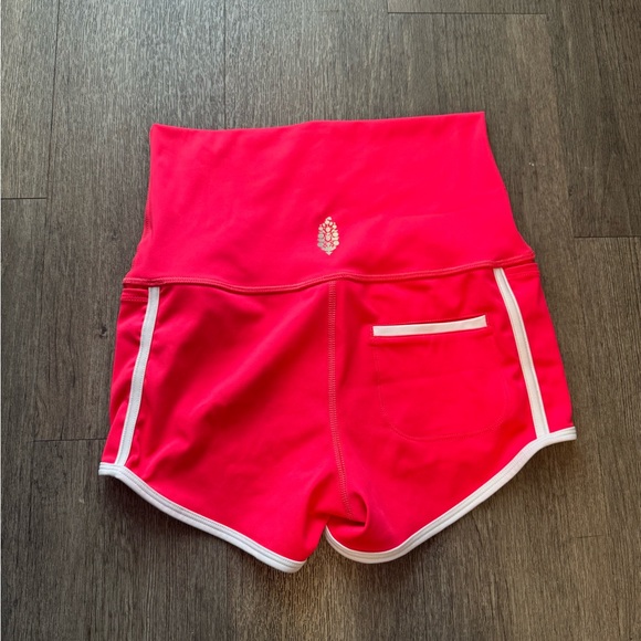 free people movement Pants - Free People Movement Athletic Yoga Island Time Shorts Sz S